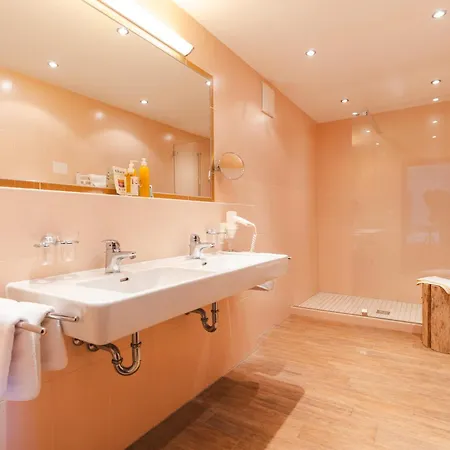 Hotel Walchseer Hof 4*