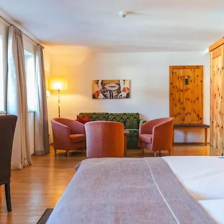Walchseer Hof Hotel
