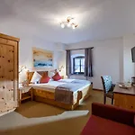 ホテル Walchseer Hof 4*